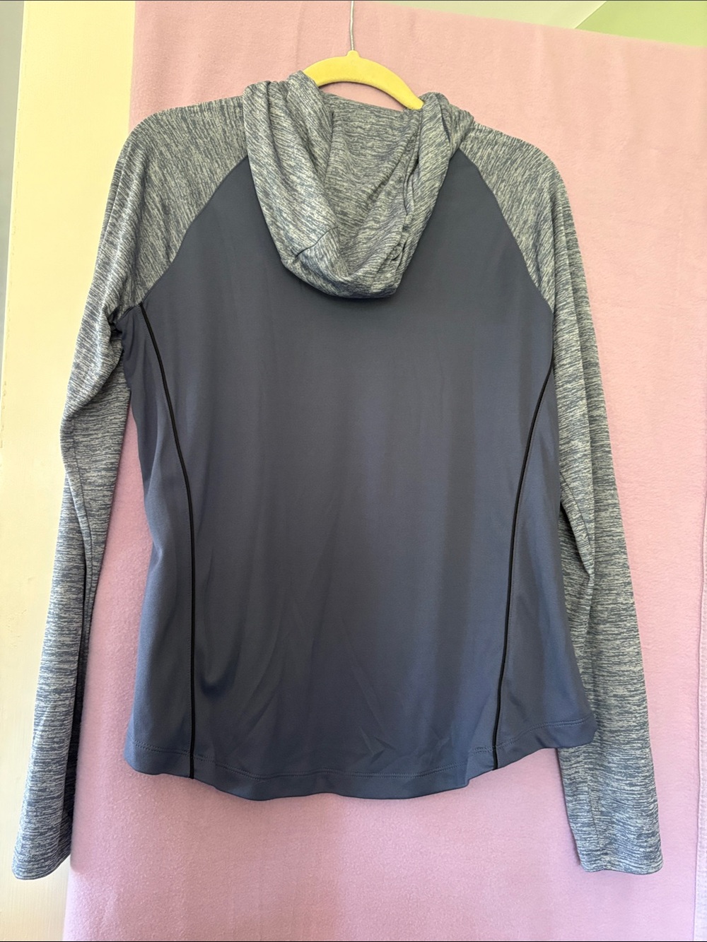 Under Armour Navy and Heather Grey Performance Hoodie - Picture 5 of 7